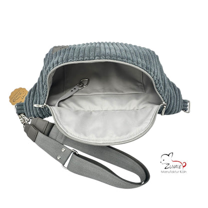 ZUMiE Crossbody Bag Gr.XL / Gassitasche, Farbe  Dunkelgrau