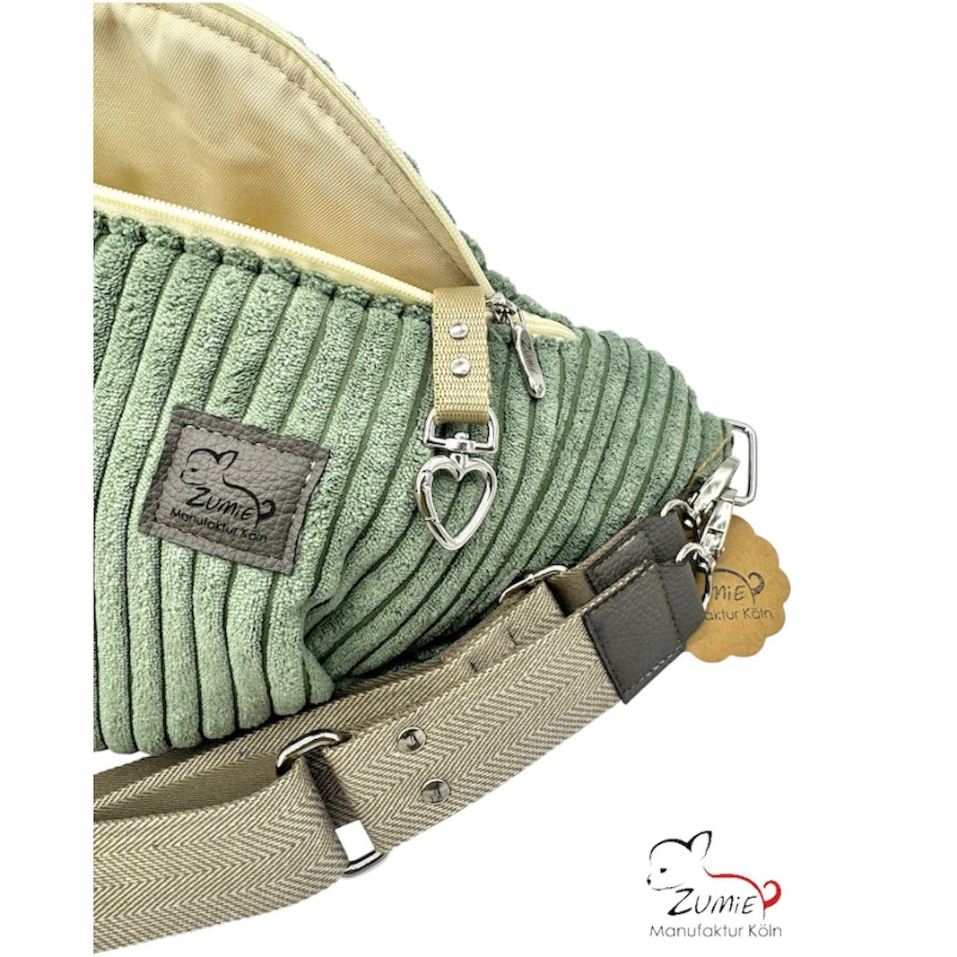 ZUMiE Crossbody Bag Gr.XL / Gassitasche, Farbe Salbei